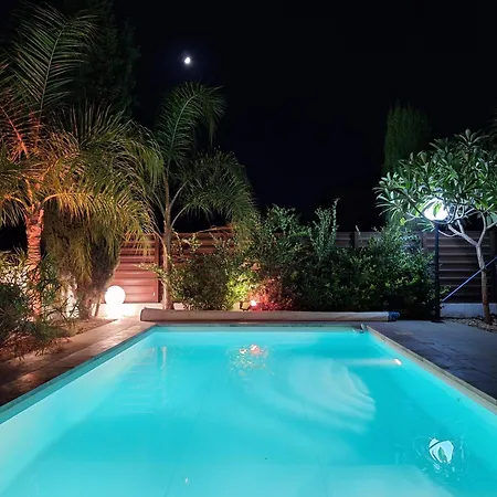 Live In Landlord Panthea Pensjonat Limassol